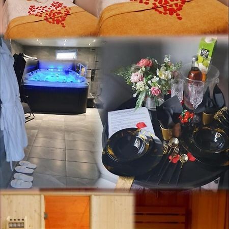 Apartment With Private Hot Tub, Sauna, Ice Bath, Gym Rainham  Eksteriør bilde